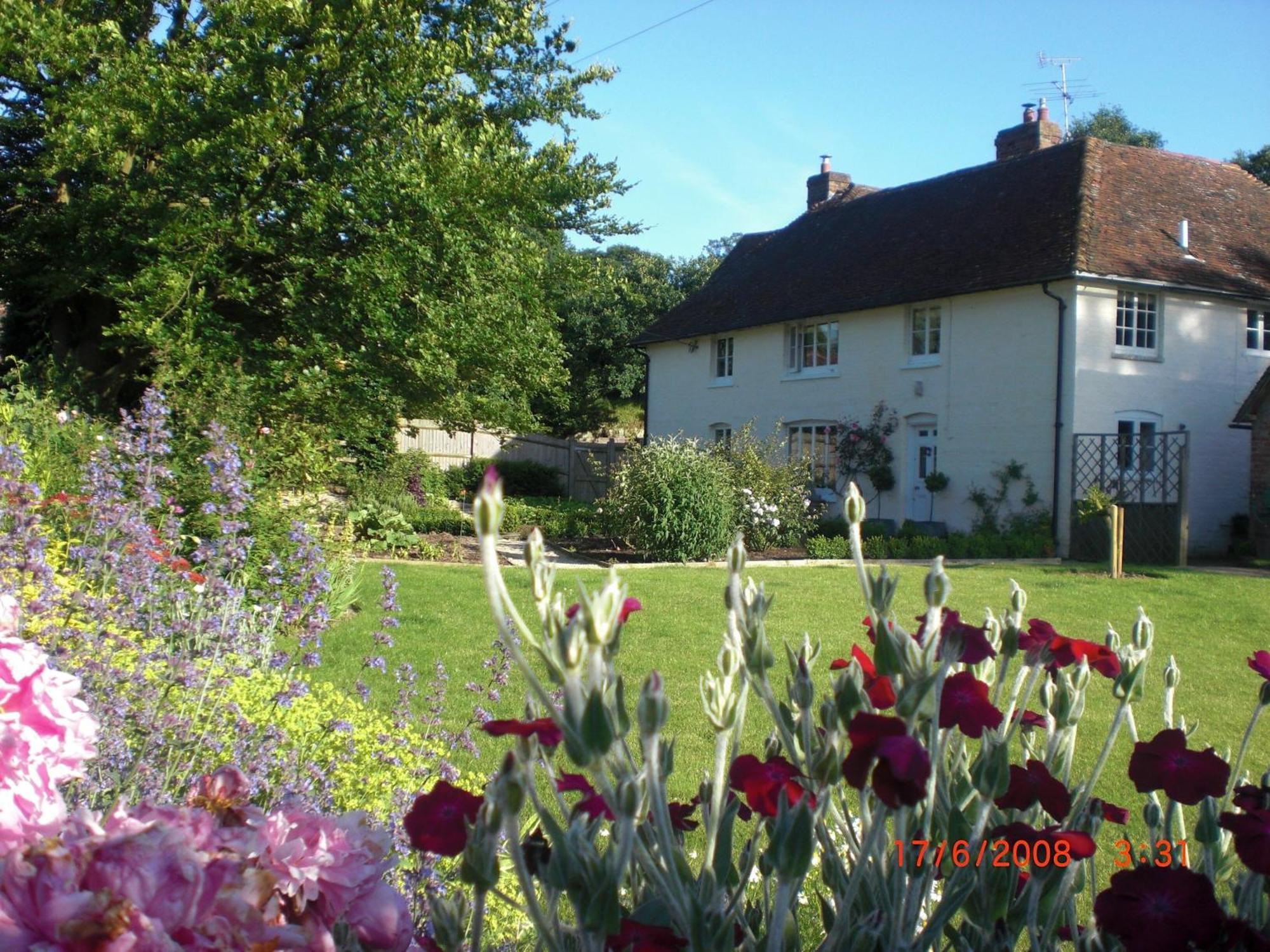 Bartley Mill Farmhouse Wadhurst Экстерьер фото